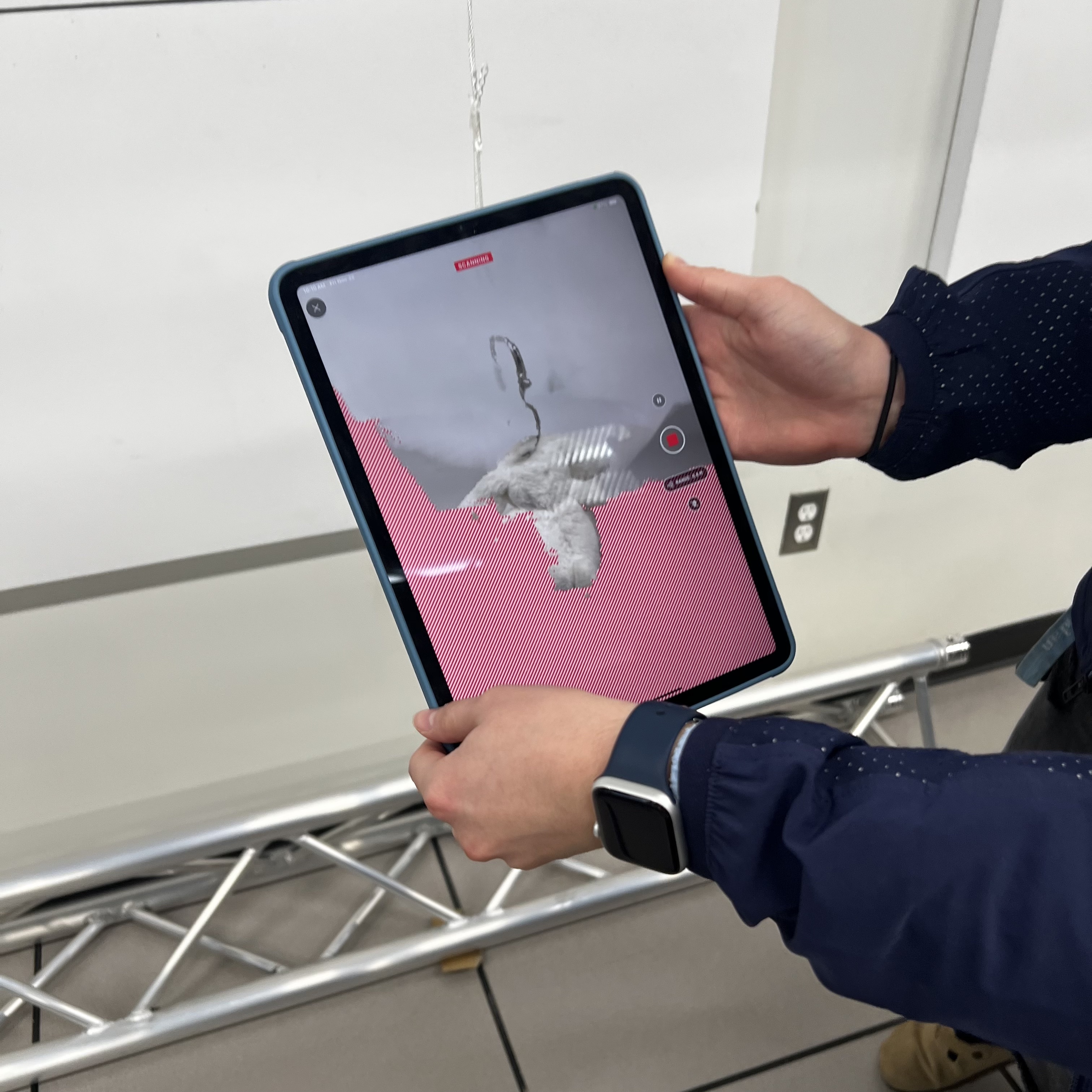 In-class object scanning